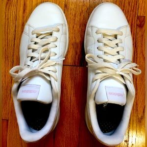 Adidas Advantage Sneakers size 10.5